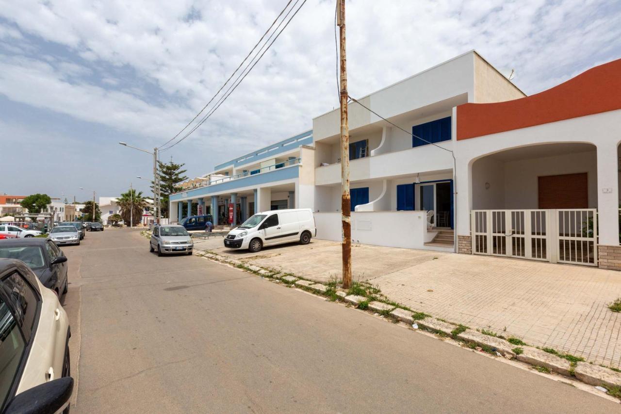 Ferienwohnung Trilo Damiani Lido Marini Exterior foto